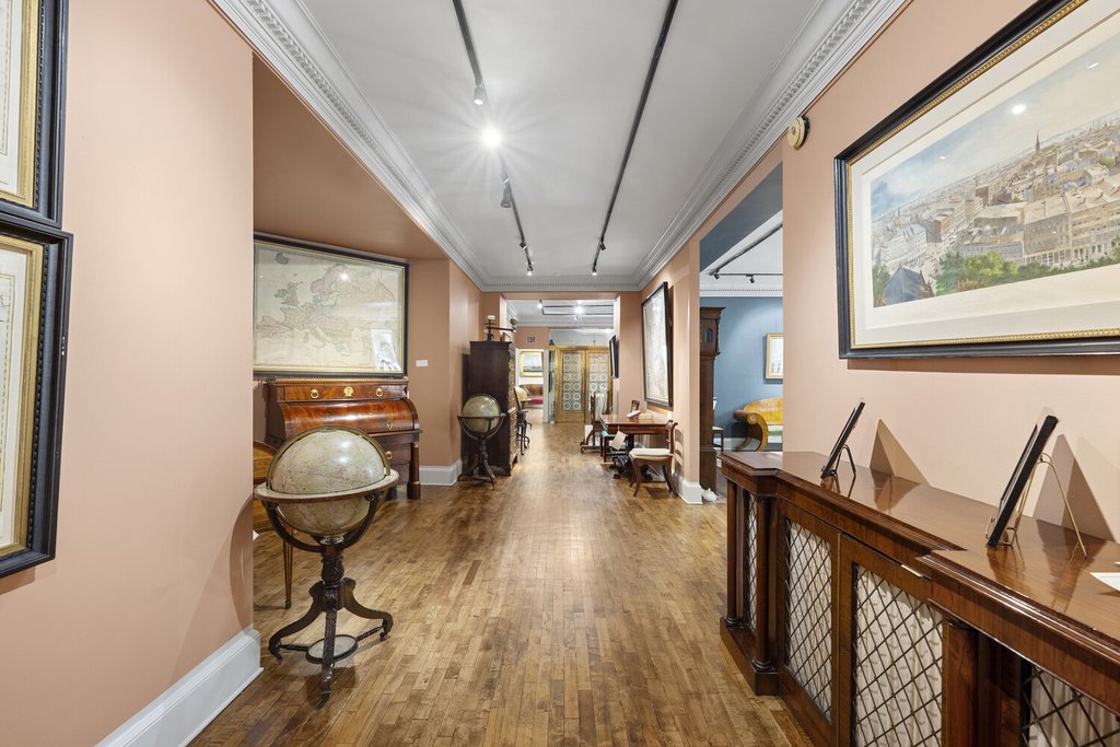 29 East 72nd Street, Unit 2 photo 11
