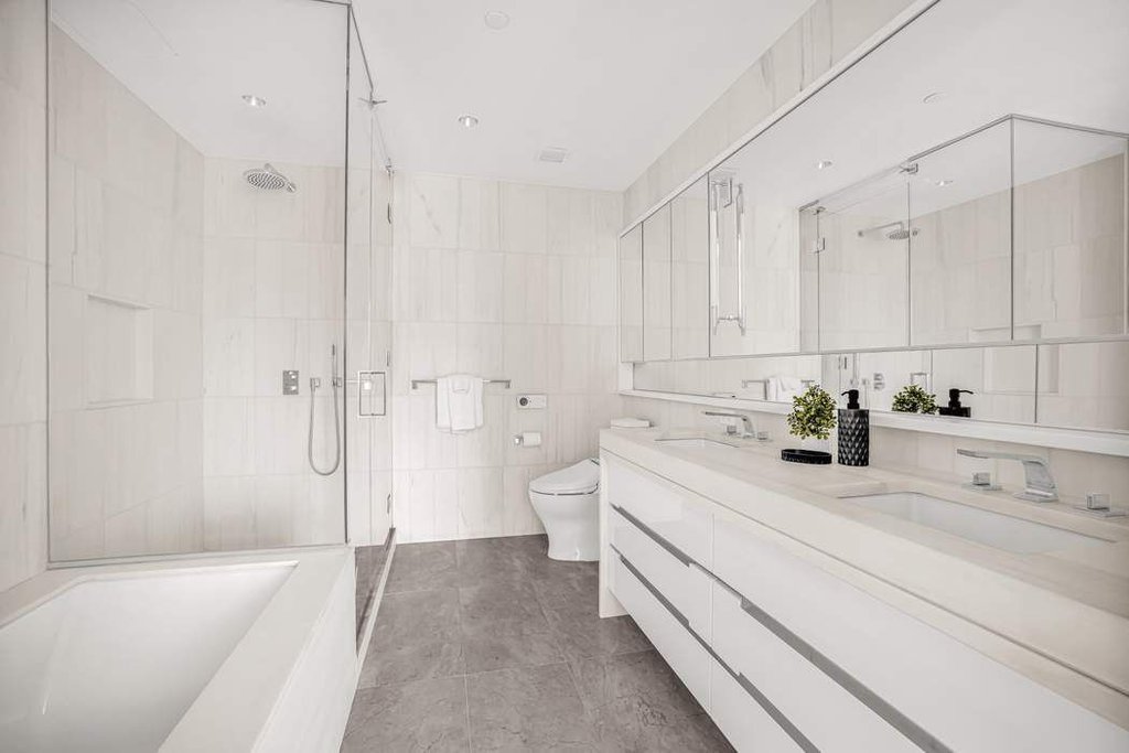 212 West 95th Street, Unit 17B photo 6