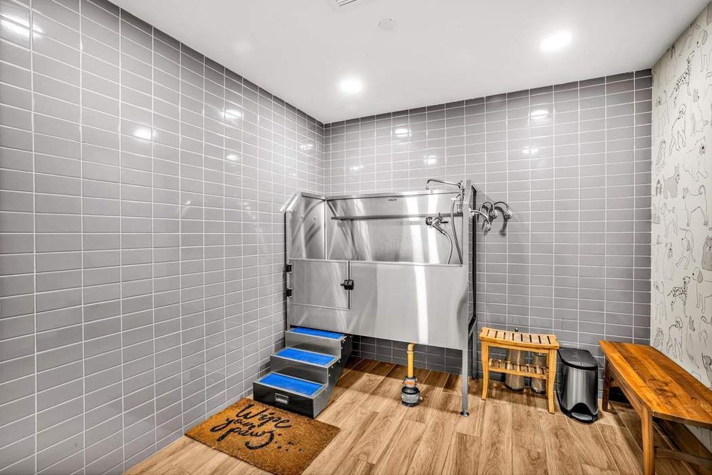 212 West 95th Street, Unit 17B photo 21