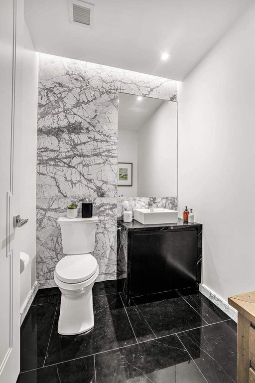 138 East 50th Street, Unit 17B photo 6