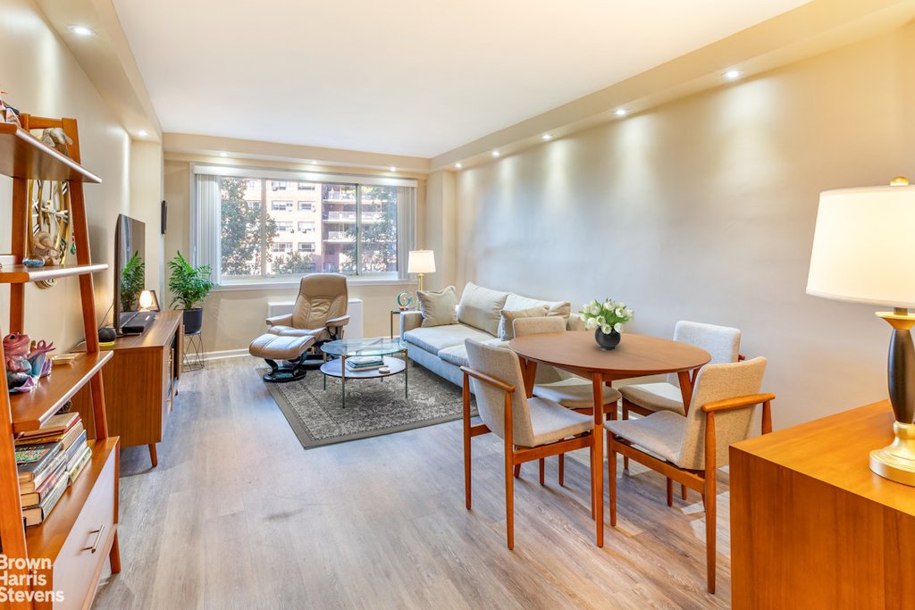2621 Palisade avenue, Unit 2G