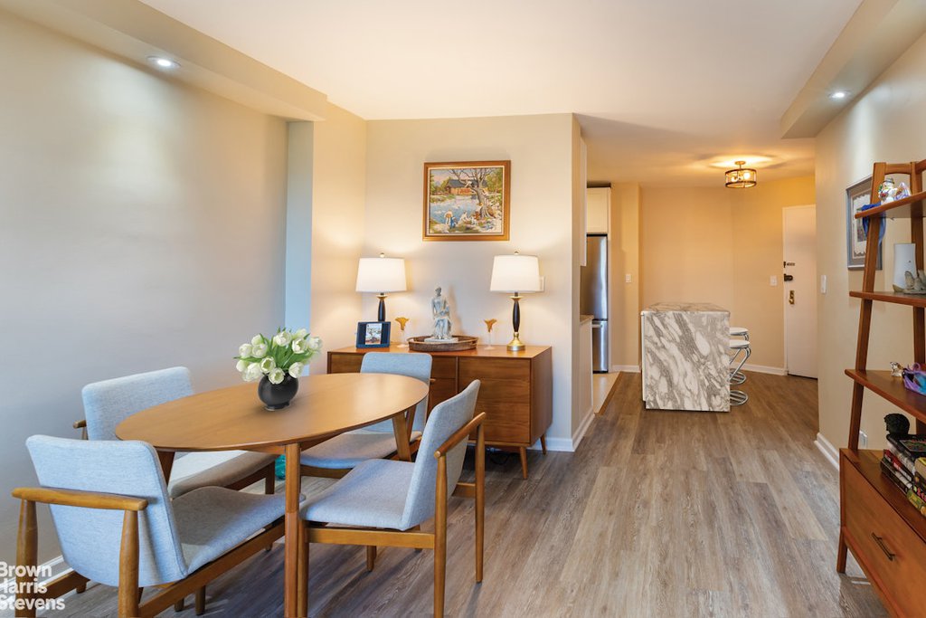 2621 Palisade avenue, Unit 2G photo 3
