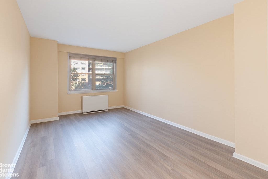 2621 Palisade avenue, Unit 2G photo 9
