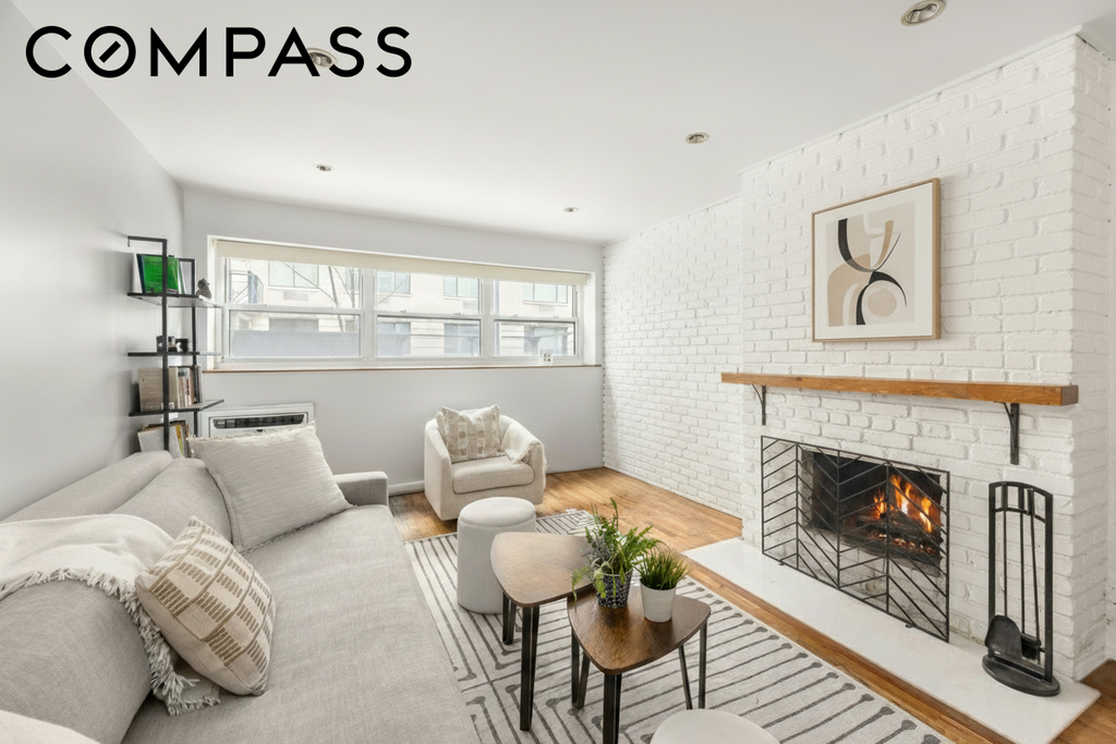 49 East 12th Street, Unit 2C