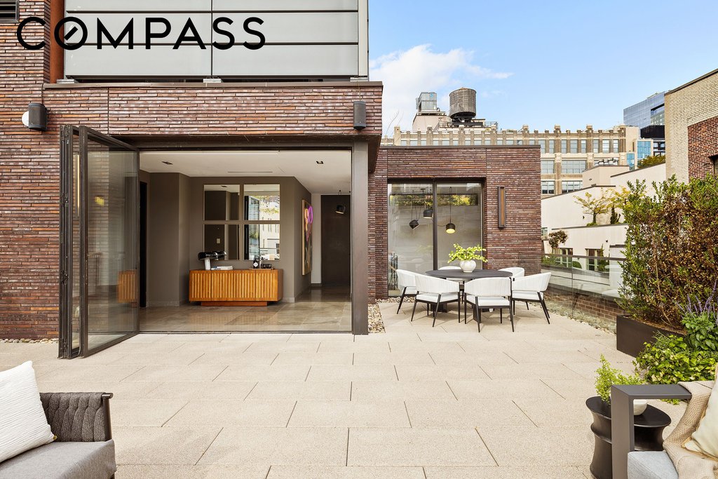 443 Greenwich Street, Unit PHD photo 25