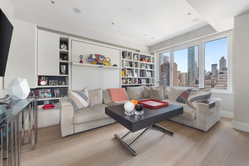 200 East 62nd Street, Unit 19D photo 5