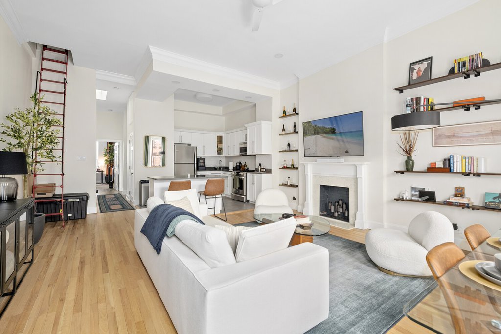 14 West 121st Street – For Sale photo 11