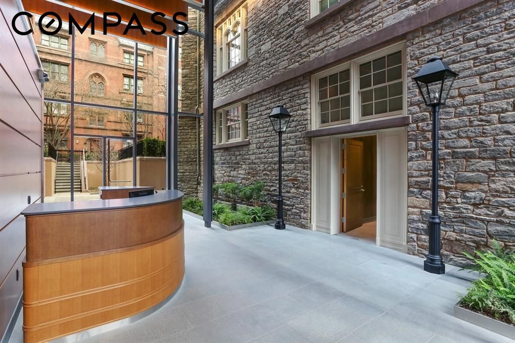 455 West 20th Street, Unit 3E photo 2