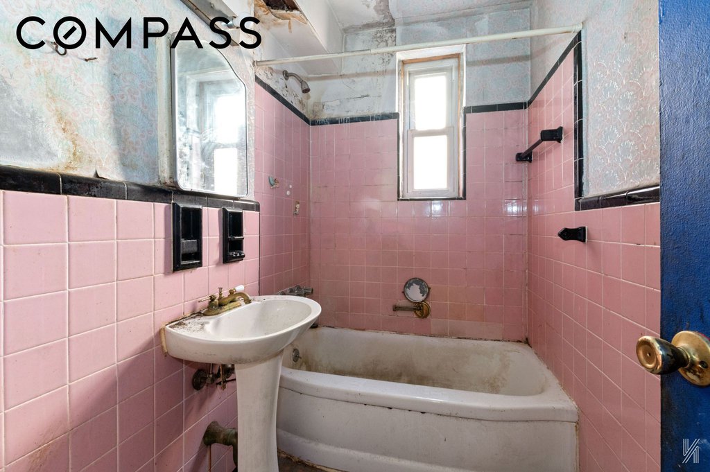 33-04 91st Street, Unit 5L photo 15
