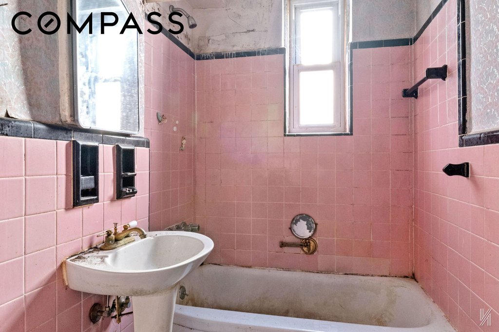 33-04 91st Street, Unit 5L photo 16