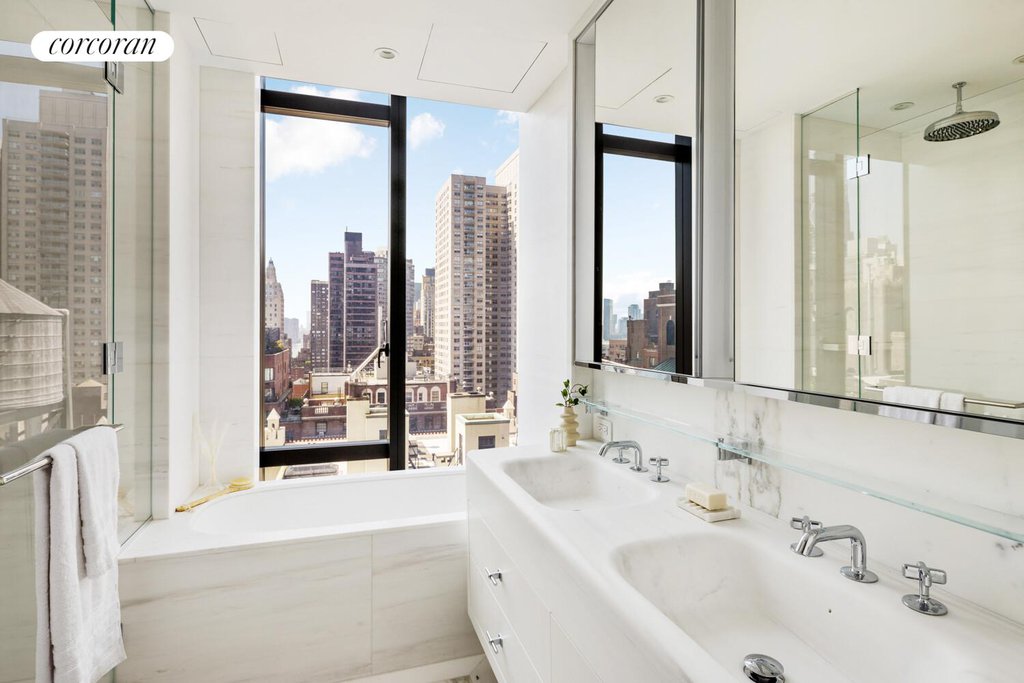 430 East 58th Street, Unit 29C photo 5
