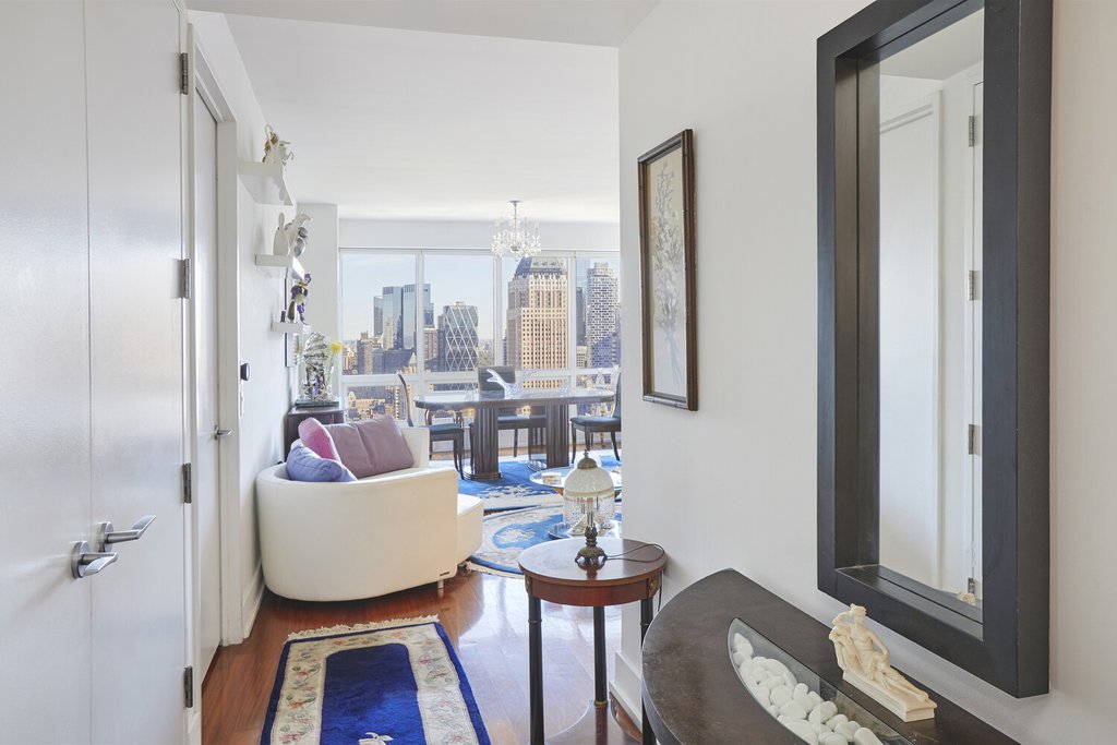 350 West 42nd Street, Unit 48C photo 4