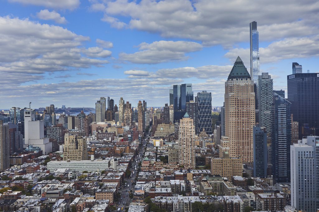 350 West 42nd Street, Unit 48C photo 17