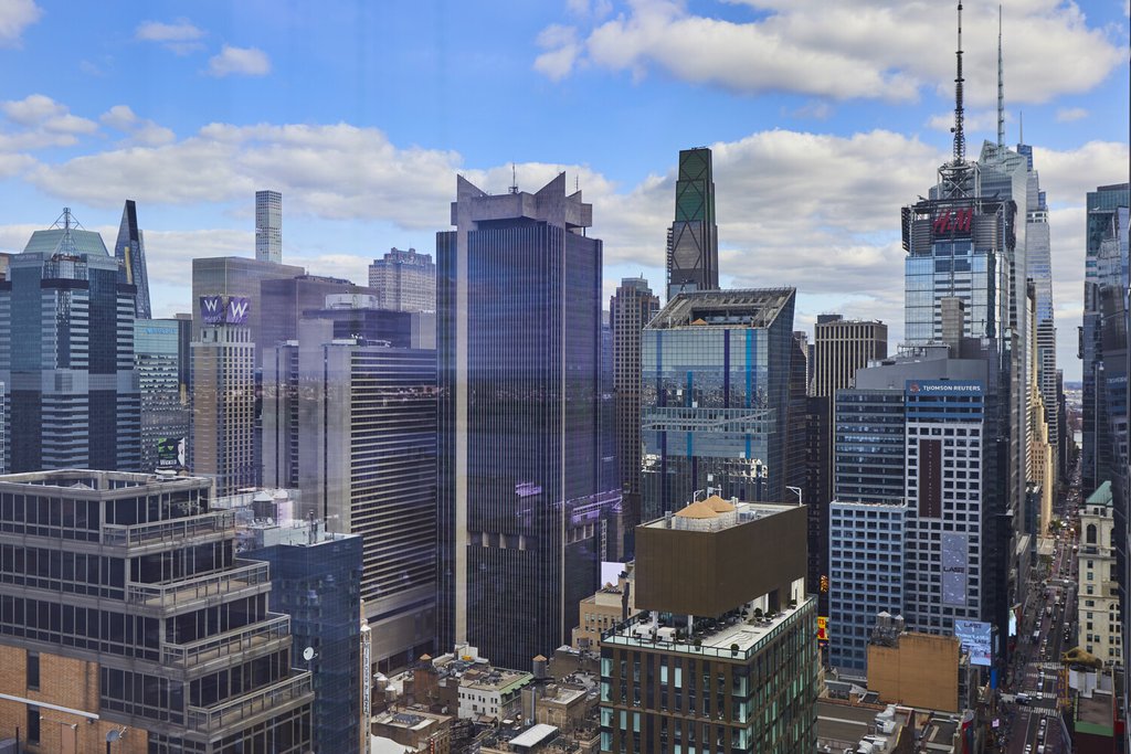 350 West 42nd Street, Unit 48C photo 18