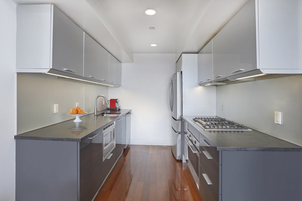 350 West 42nd Street, Unit 48C photo 23
