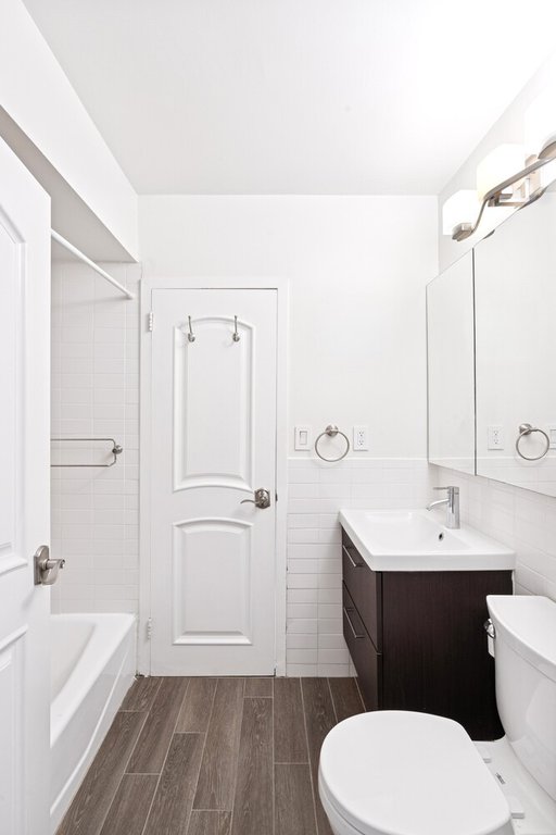 343 East 74th Street, Unit 11B photo 7