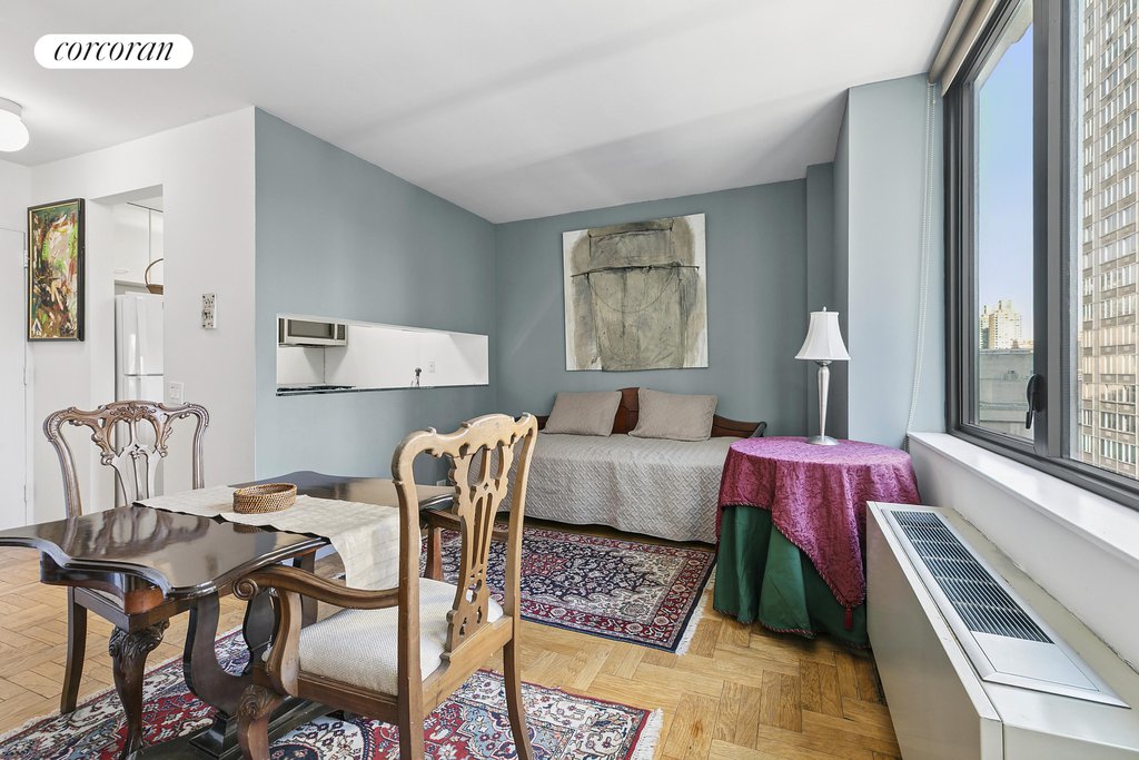 62 West 62nd Street, Unit 10C photo 2