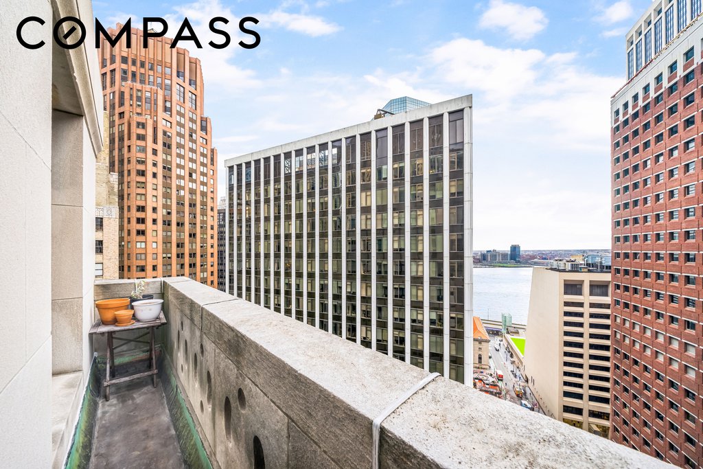3 Hanover Square, Unit 18HJ photo 7