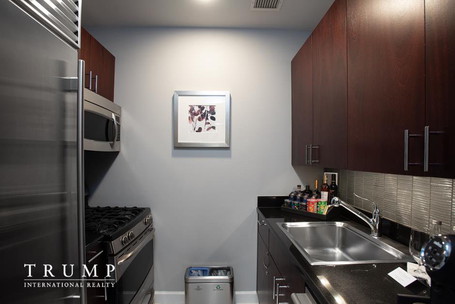 1 Central Park West, Unit 1020 photo 5