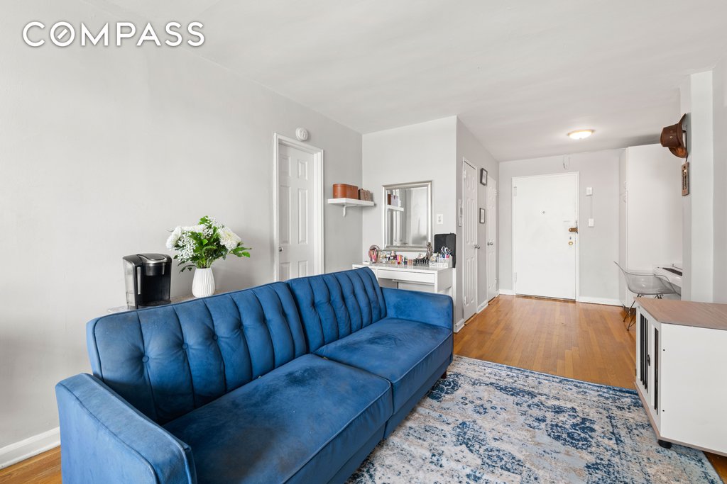 46-01 39th Avenue, Unit 509