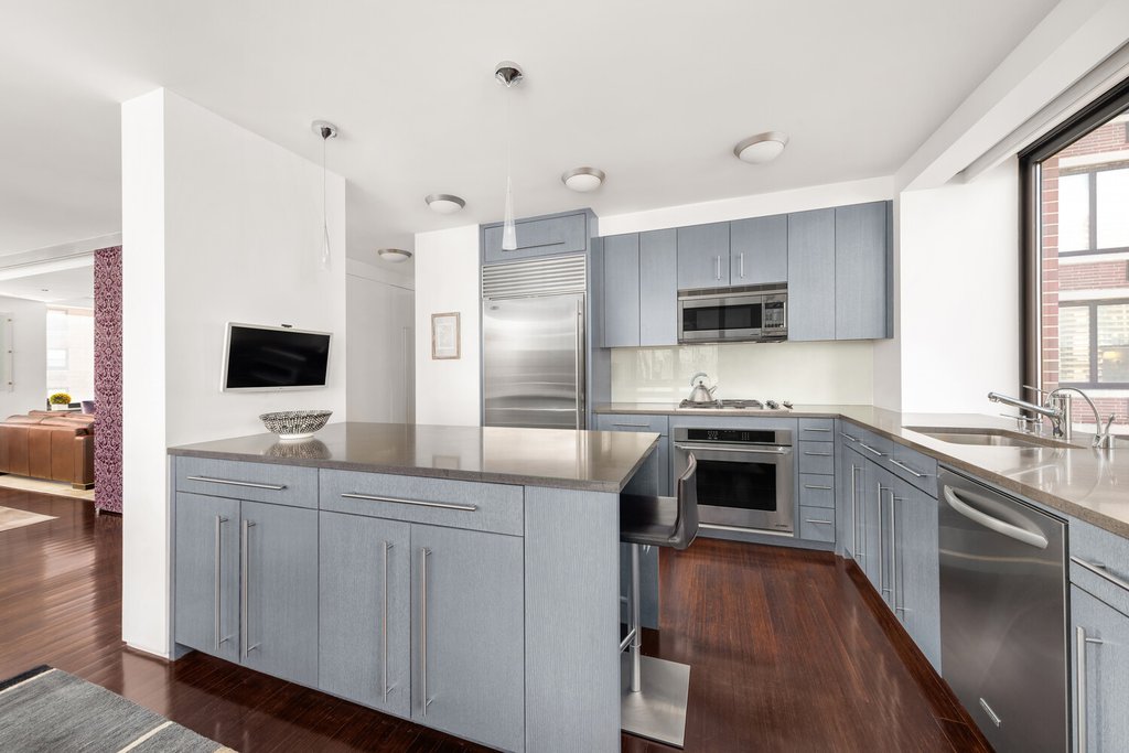 422 East 72nd Street, Unit 14ABF photo 3