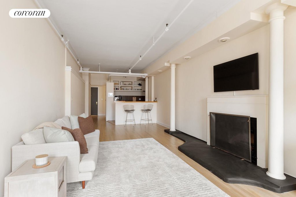 426 West Broadway, Unit 5G photo 2