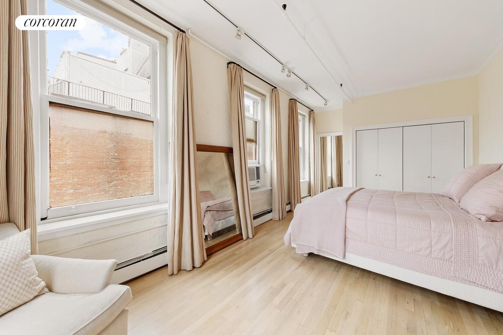 426 West Broadway, Unit 5G photo 6
