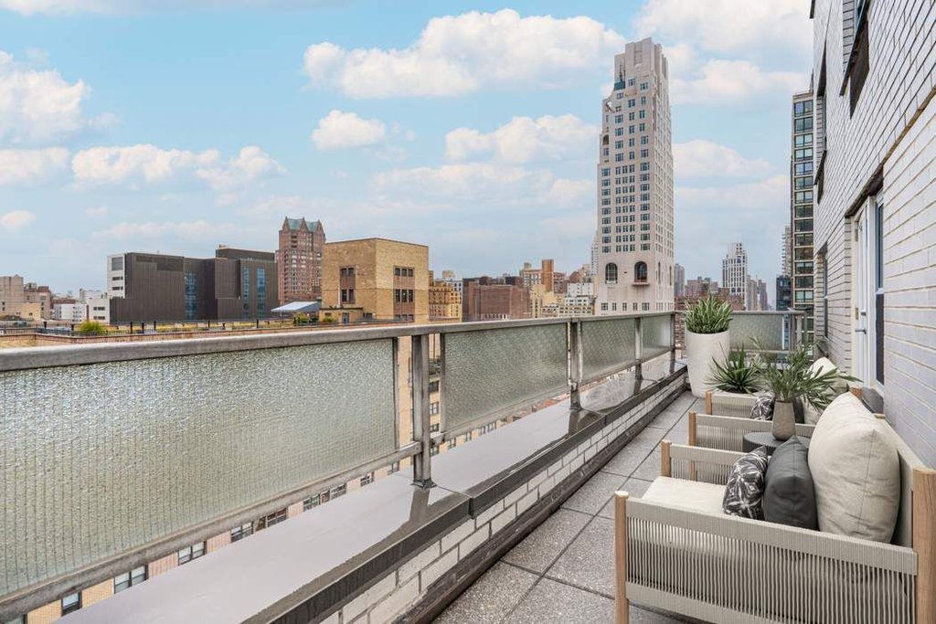 301 East 75th Street, Unit 19B photo 12