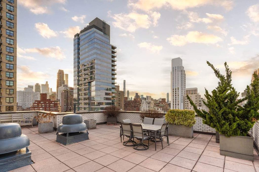 301 East 75th Street, Unit 19B photo 18