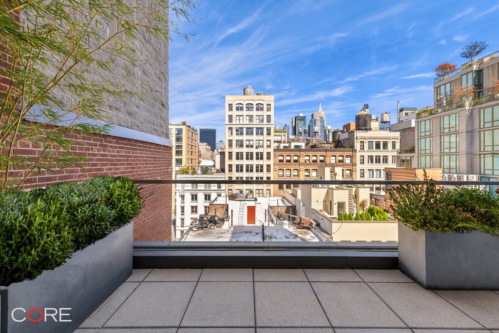 155 West 18th Street, Unit PH2 photo 3