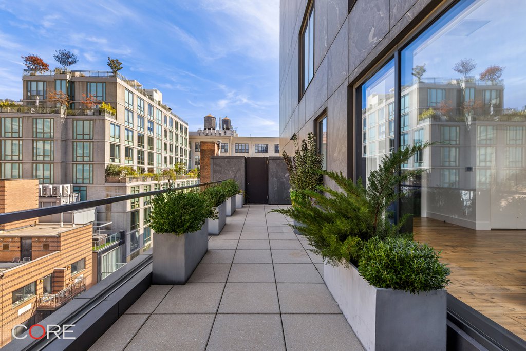 155 West 18th Street, Unit PH2 photo 4