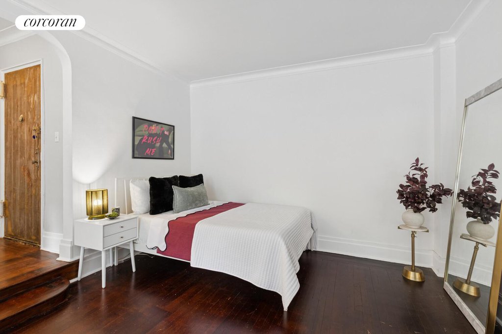 125 West 96th Street, Unit 1B photo 4