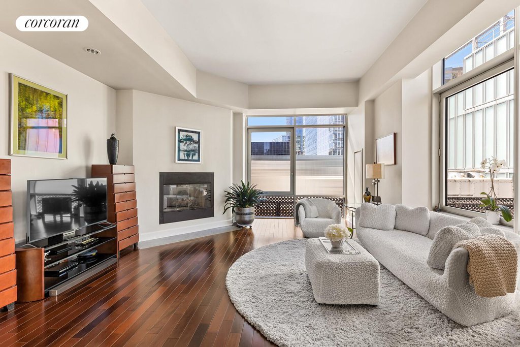 243 West 60th Street, Unit 8A