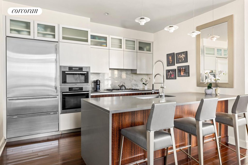 243 West 60th Street, Unit 8A photo 3