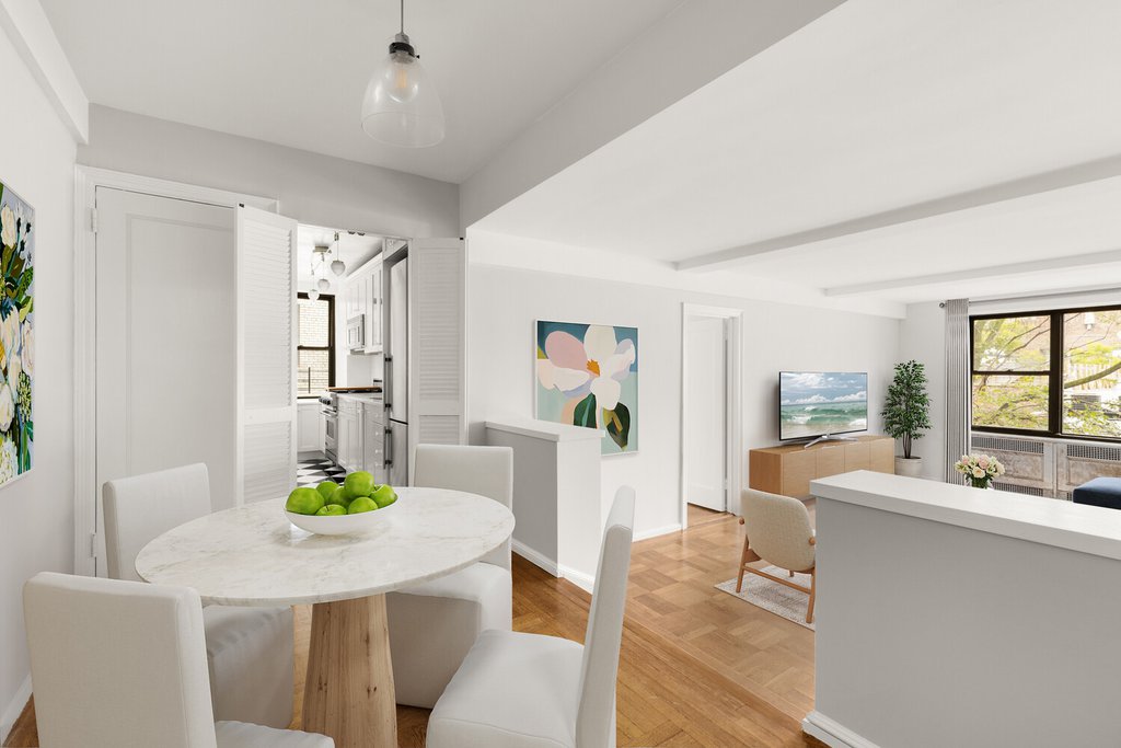 235 East 73rd Street, Unit 6F photo 3