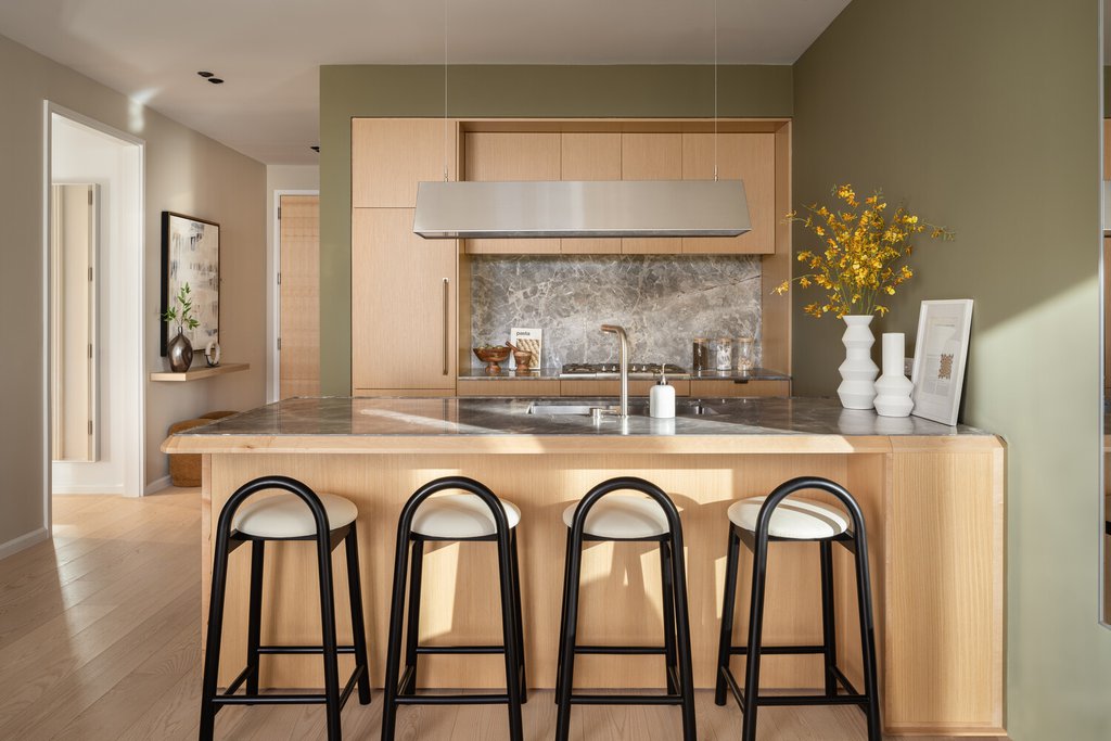 30 Front Street, Unit 18D