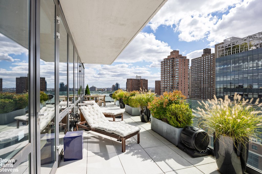 302 East 96th Street, Unit PH1 photo 9