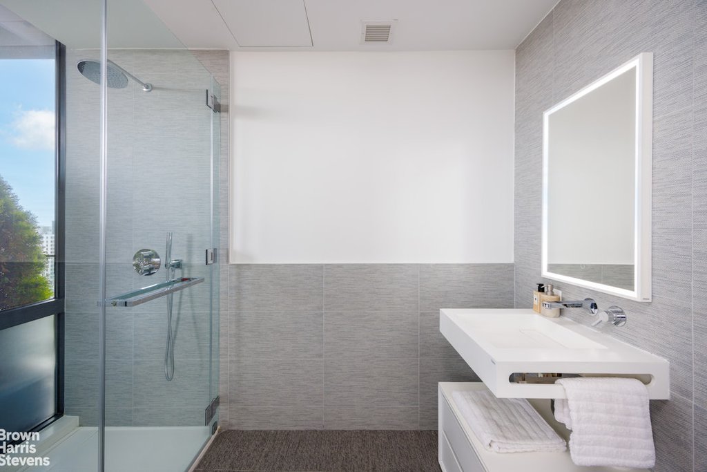 302 East 96th Street, Unit PH1 photo 12
