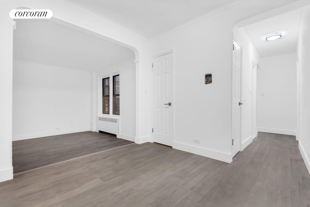 3245 Perry Avenue, Unit 1G