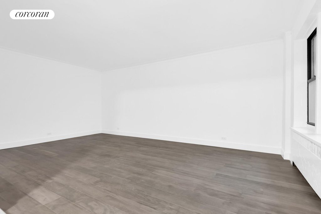 3245 Perry Avenue, Unit 1G photo 2