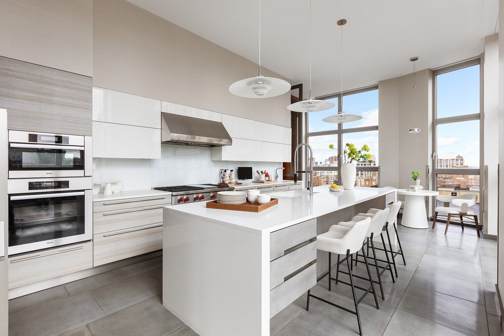 240 Park Avenue South, Unit PH17 photo 12