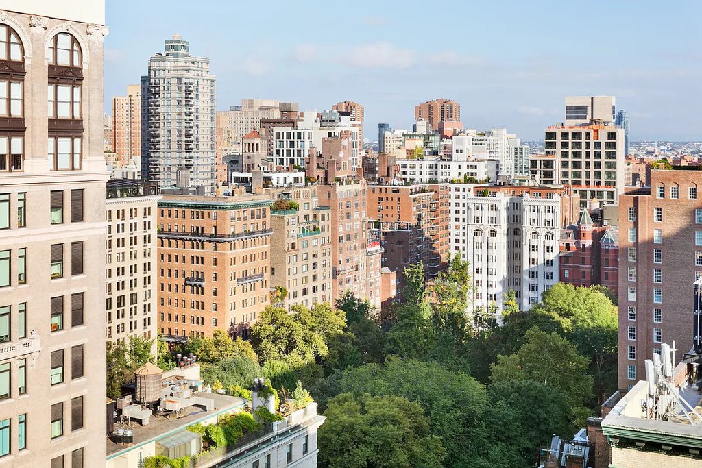 240 Park Avenue South, Unit PH17 photo 5