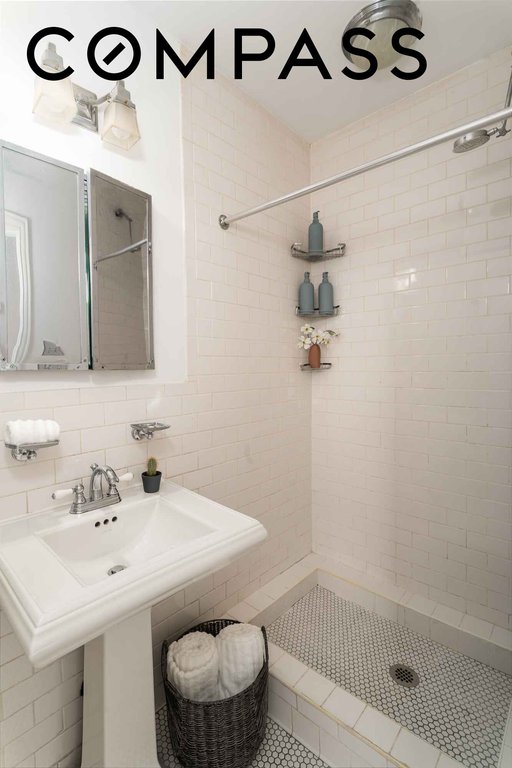 152 North 9th Street, Unit 3L photo 12