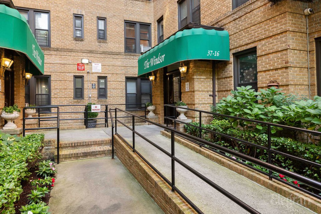 37-16 83rd Street, Unit 4B photo 10