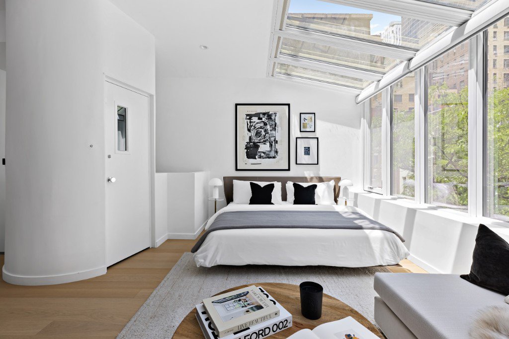 128 East 38th Street, Unit 1 photo 20