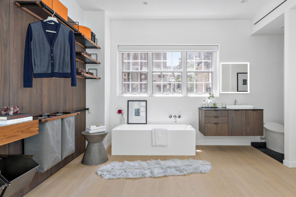 128 East 38th Street, Unit 1 photo 22