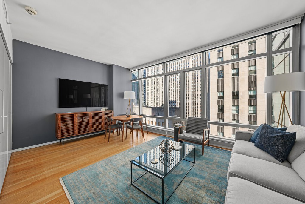 18 West 48th Street, Unit 22A