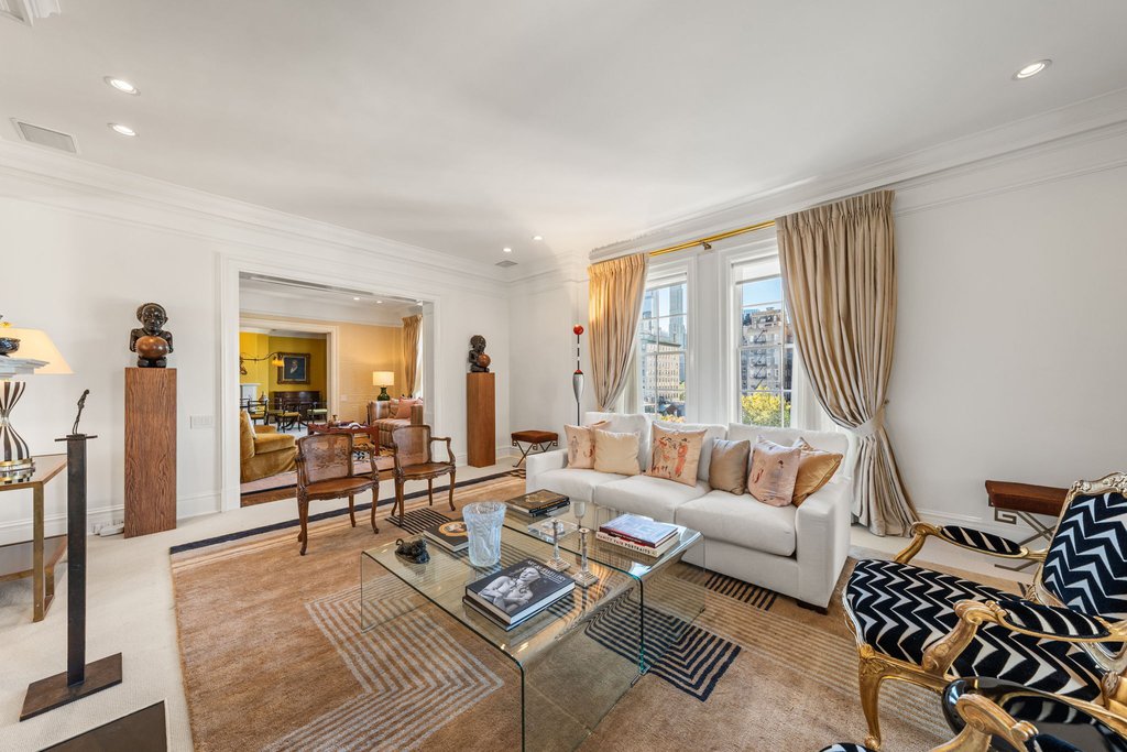 32 East 64th Street, Unit 9W photo 3