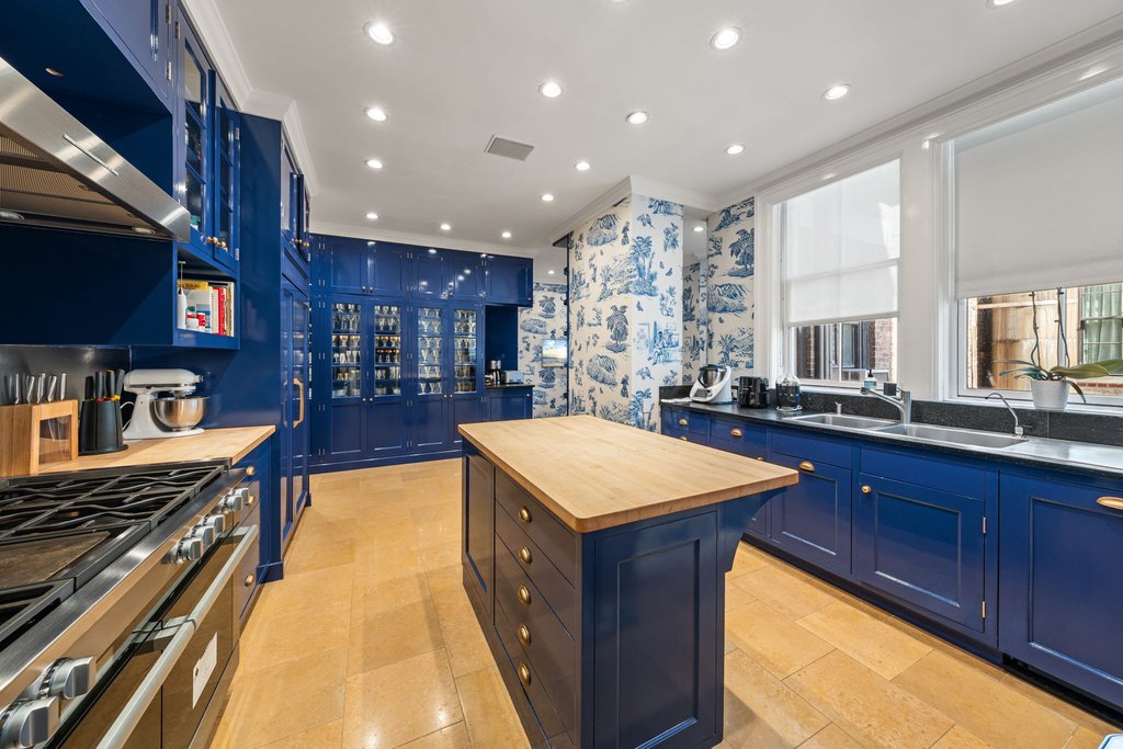 32 East 64th Street, Unit 9W photo 9
