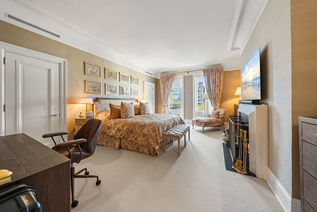 32 East 64th Street, Unit 9W photo 13